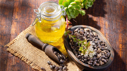 💧 Liquid Gold from Nature: The Marvels of Castor Oil! 💧